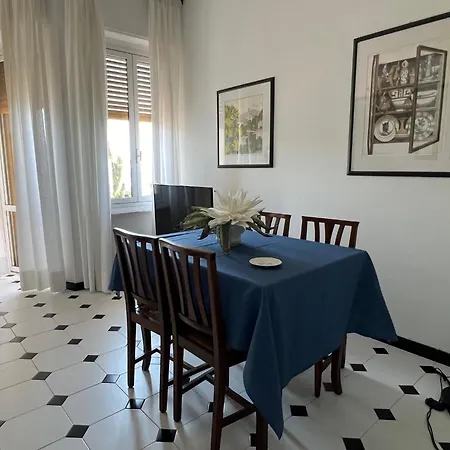 Liguria Holidays - The Lemon House Apartman *